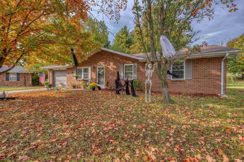 102 Pine Meadow Ct, Jasper, IN, 47546-9148 | Card Image