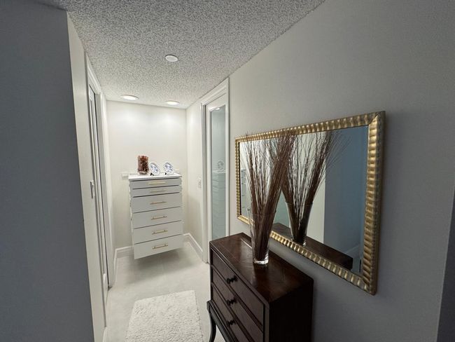 APT-907 - 3499 Oaks Way, Condo with 2 bedrooms, 2 bathrooms and null parking in Pompano Beach FL | Image 24