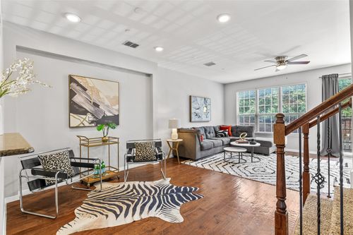 3904 Asbury Ln, Addison, TX, 75001-4428 | Card Image