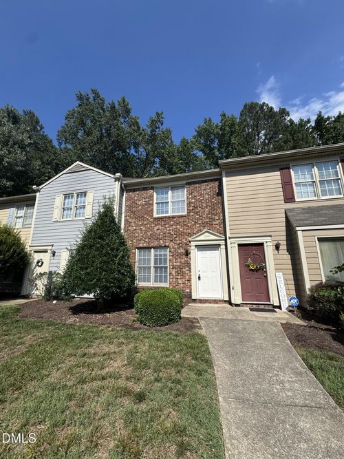 2910 Faversham Place, Raleigh, NC, 27604 | Card Image