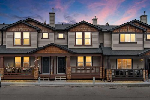 106 Panatella Pk Nw, Calgary, AB, T3K6K4 | Card Image