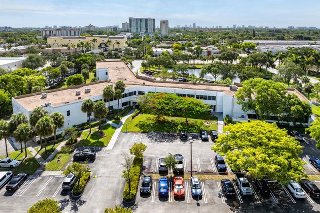 555 Sw 12 Th Ave, Home with 0 bedrooms, 0 bathrooms and null parking in Pompano Beach FL | Image 4