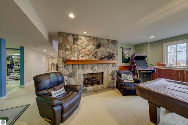 3970 N West Torch Lake Dr, House other with 4 bedrooms, 5 bathrooms and null parking in Kewadin MI | Image 74
