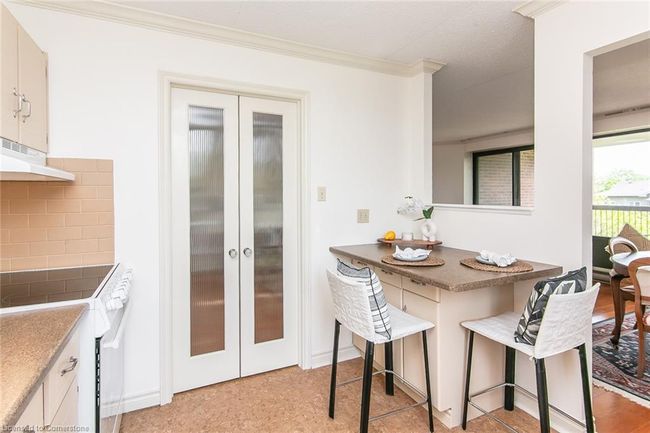 508 - 22 Marilyn Dr, House attached with 3 bedrooms, 2 bathrooms and 1 parking in Guelph ON | Image 22