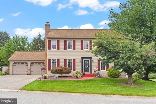 680 Hampstead Ct, YORK, PA, 17403-9728 | Card Image