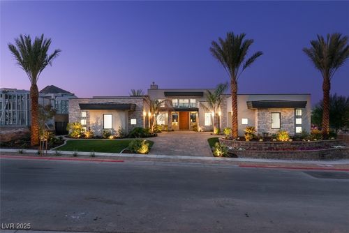 40 Reflection Shores Ln, Henderson, NV, 89011-2832 | Card Image