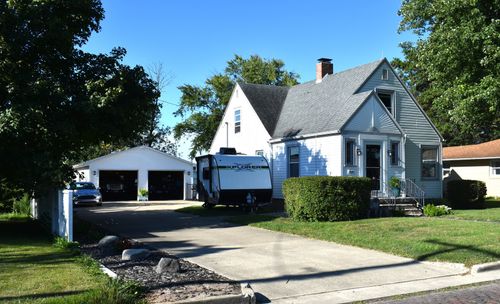 403 E Elm St, Buckley, IL, 60918-7015 | Card Image