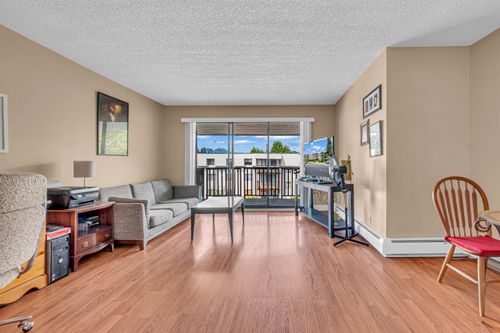 311-12170 222 St, Maple Ridge, BC, V2X8H1 | Card Image