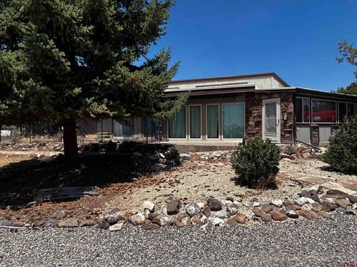 16751 Cedar Ln, Cedaredge, CO, 81413-8204 | Card Image