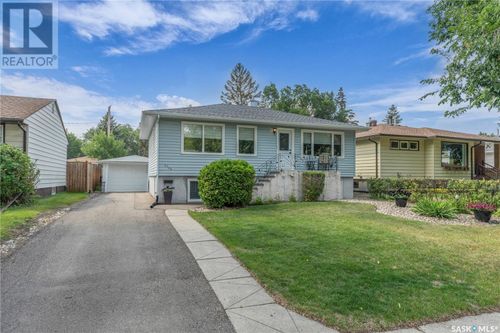 2738 Borden St, Regina, SK, S4N2L1 | Card Image