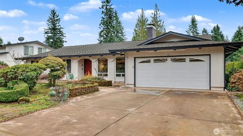 14121 Se Fairwood Blvd, Renton, WA, 98058-8541 | Card Image