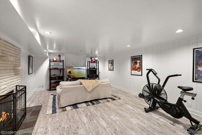 4889 Ardmore Dr, House other with 4 bedrooms, 4 bathrooms and null parking in Bloomfield Township MI | Image 41