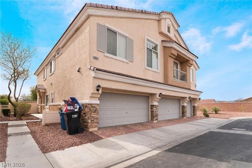 3-6604 Lavender Lilly Ln, North Las Vegas, NV, 89084-2278 | Card Image