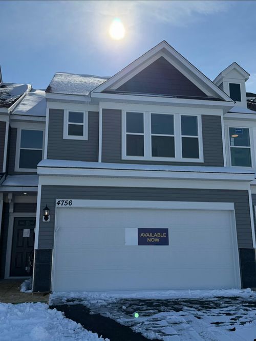 4756 Airlake Curv, Woodbury, MN, 55129-7603 | Card Image