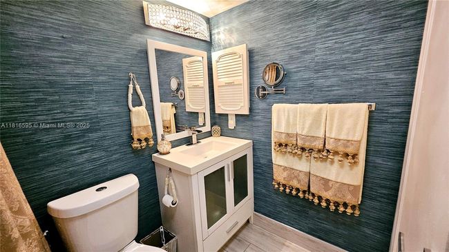 APT-412C - 1401 Sw 134 Th Way, Condo with 1 bedrooms, 2 bathrooms and null parking in Pembroke Pines FL | Image 8