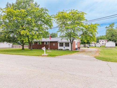 800 W High St, Redkey, IN, 47373-9246 | Card Image
