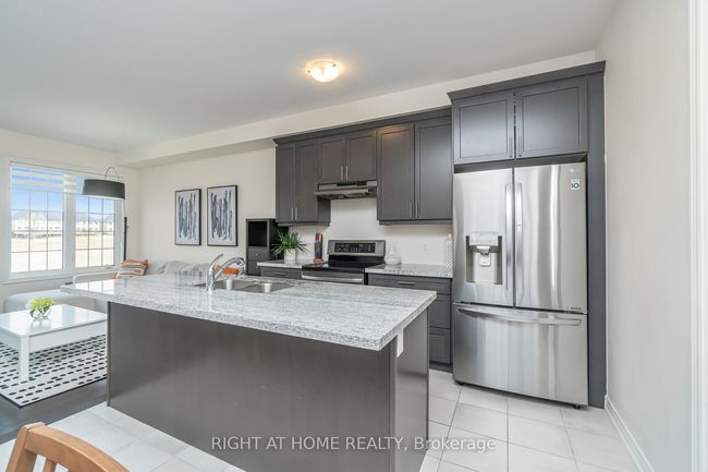 78 Heming Trail, House attached with 4 bedrooms, 3 bathrooms and 2 parking in Ancaster ON | Image 13