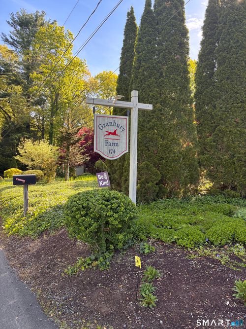 174 Canton Rd, Granby, CT, 06035-2704 | Card Image