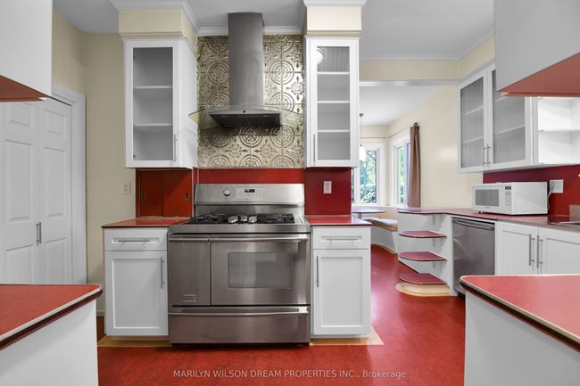 196 Acacia Ave, House other with 4 bedrooms, 4 bathrooms and 4 parking in Rockcliffe ON | Image 20