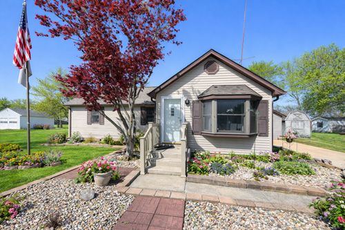 405 Wortby St, Odin, IL, 62870-1163 | Card Image