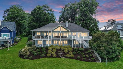 40 Spinnaker Run Ct, Moneta, VA, 24121-2550 | Card Image