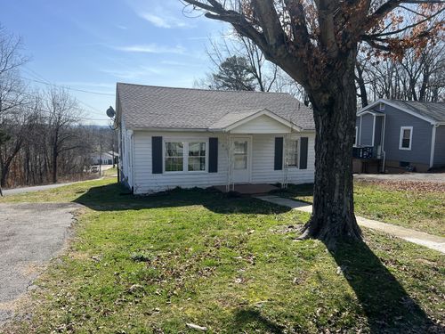 640 Highpoint Dr, Hopkinsville, KY, 42240-2514 | Card Image