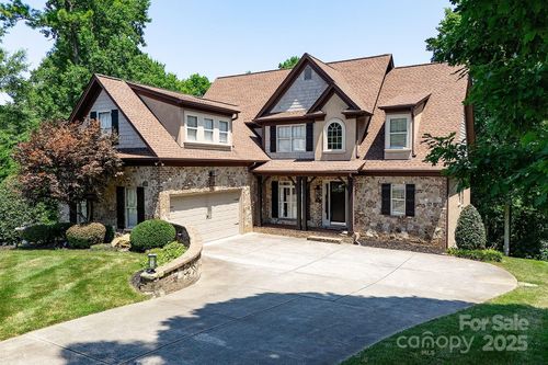 394 Stone Cliff Ln, Lake Wylie, SC, 29710-6082 | Card Image