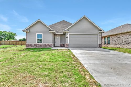 1181 Wild Indigo Cir, Calera, OK, 74730-1530 | Card Image