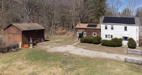 31 Goshen Rd, Williamsburg, MA, 01096-9797 | Card Image