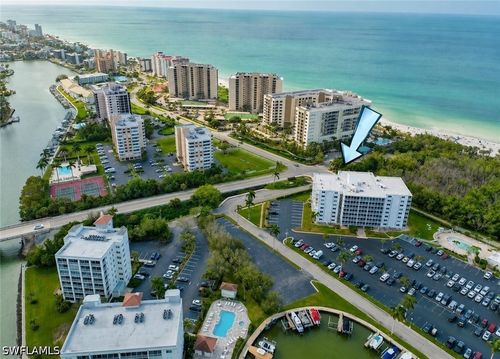 405-1 Bluebill Ave, NAPLES, FL, 34108-1703 | Card Image