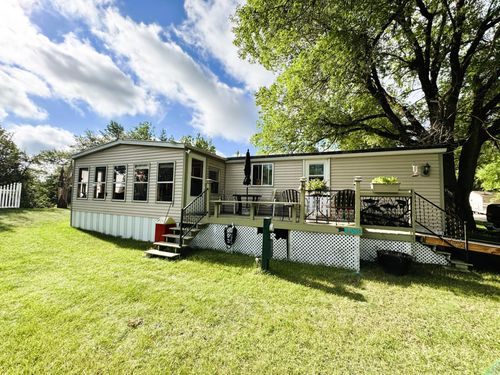 5 Maple Ave Ne, Cass Lake, MN, 56633 | Card Image