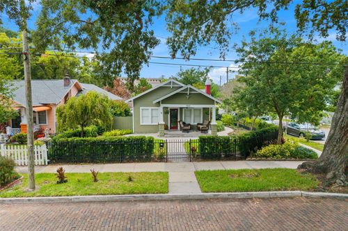 900 E Pine St, Orlando, FL, 32801-3054 | Card Image