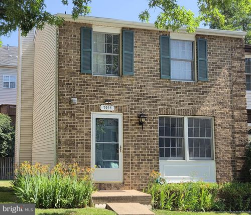 7915 Tyson Oaks Cir, VIENNA, VA, 22182-3954 | Card Image