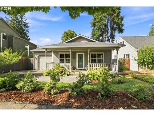 410 May St, Hood River, OR, 97031-2140 | Card Image