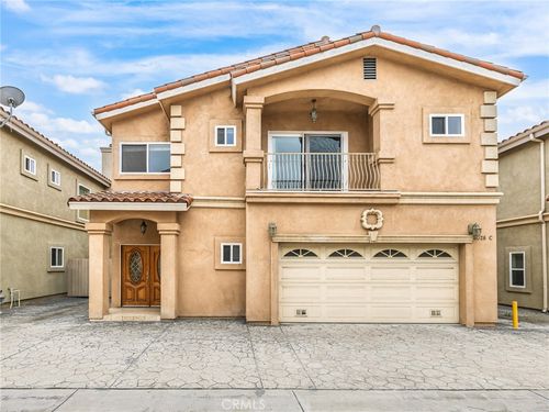 c-14026 Lemoli Ave, Hawthorne, CA, 90250 | Card Image