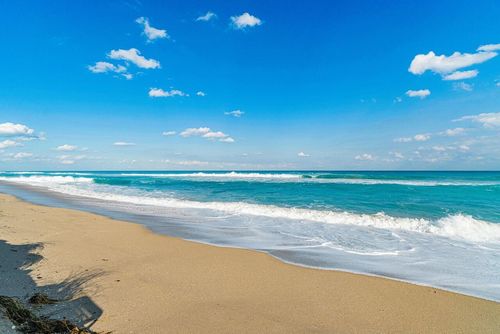 402-2100 S Ocean Blvd, Palm Beach, FL, 33480-5208 | Card Image