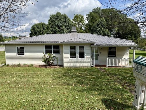 715 Grace St., Marion, VA, 24354 | Card Image