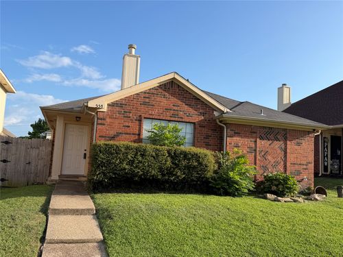 551 Stonewall Way, Mesquite, TX, 75149-8727 | Card Image