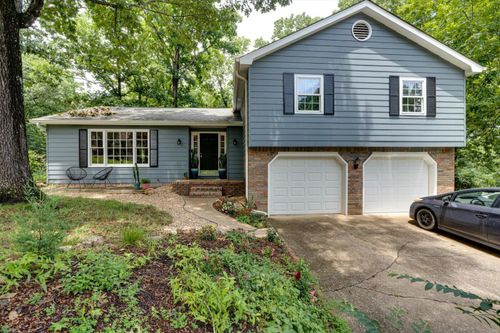 6415 Lake Meadows Dr, Hixson, TN, 37343-3163 | Card Image