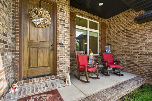 1163 E Headley St, Springfield, MO, 65803-8283 | Card Image