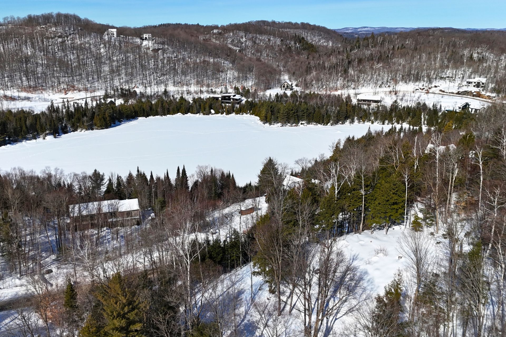 Land in Sainte-Adèle