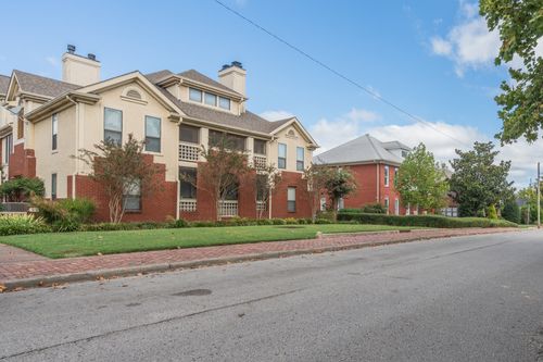 apt-16-939 Russell St, Nashville, TN, 37206-3759 | Card Image