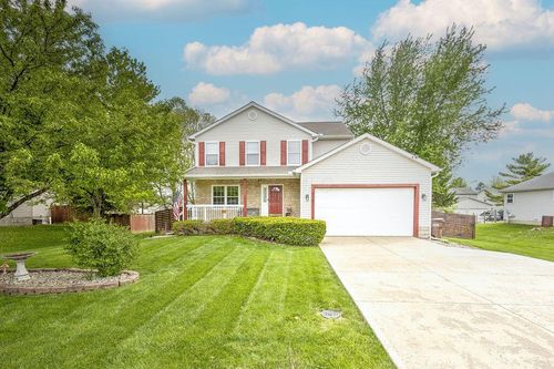 15 Garden St, Centerburg, OH, 43011-8304 | Card Image