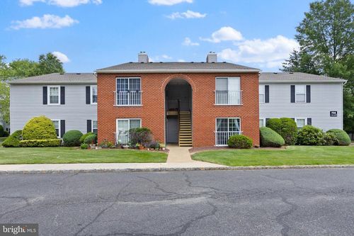 708 Zlotkin Cir, Freehold, NJ, 07728-4365 | Card Image