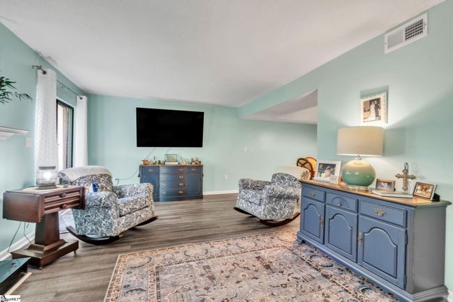 87 Briarview Cir, Condo with 3 bedrooms, 3 bathrooms and null parking in Greenville SC | Image 6