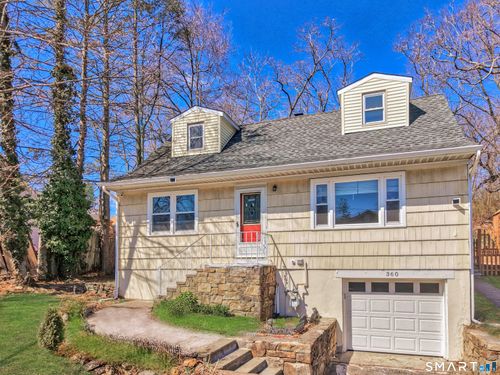 360 Vincellette St, Bridgeport, CT, 06606-2226 | Card Image