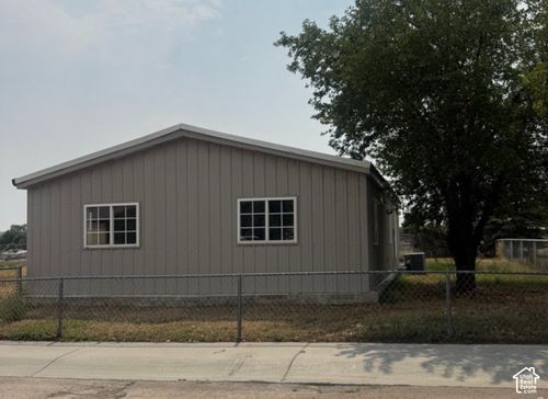 24-446 W 500 S, Wellington, UT, 84542-9768 | Card Image