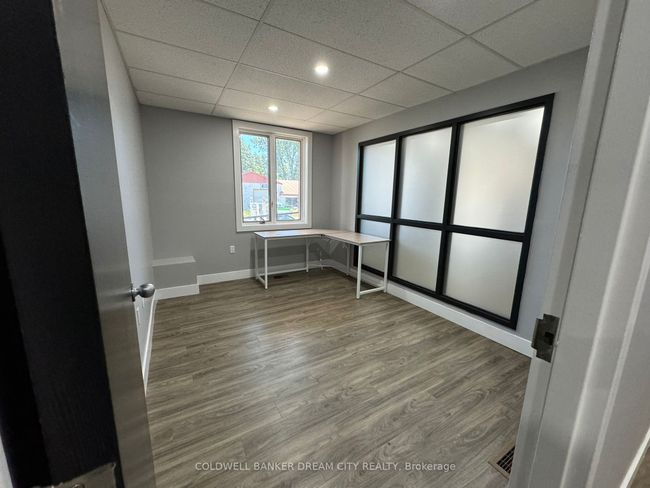 93 Main St, House other with 5 bedrooms, 5 bathrooms and 6 parking in Highgate ON | Image 11