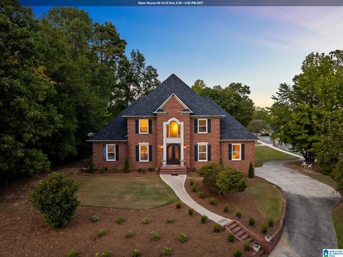 189 Highland Crest Pkwy, HOOVER, AL, 35226-4108 | Card Image