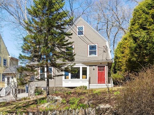 11 Lincoln St, Arlington, MA, 02476-7930 | Card Image